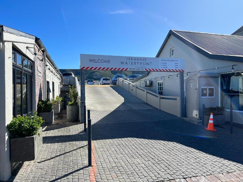 Hermanus Waterfront Apartment 12 Exteriör bild